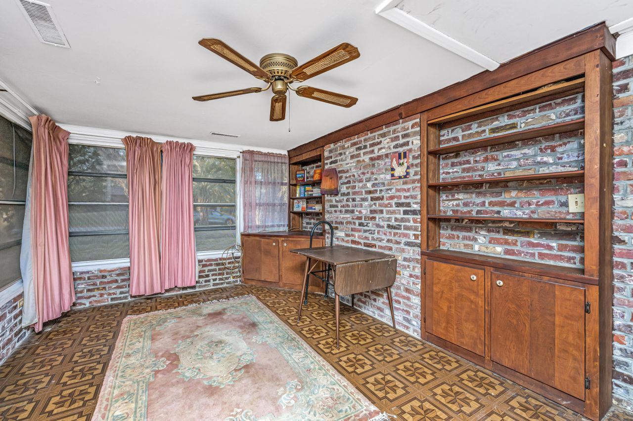 716 Waites Drive Photo 17