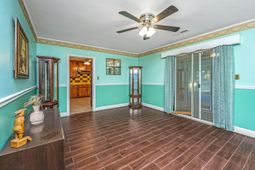 716 Waites Drive photo 4