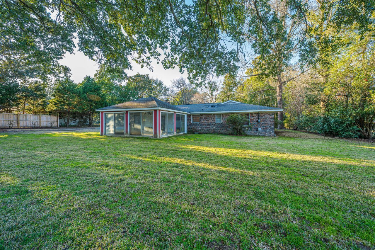 716 Waites Drive Photo 34