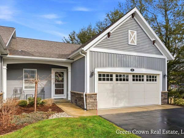 851 S Center Park Drive SW, Byron Center, MI 49315