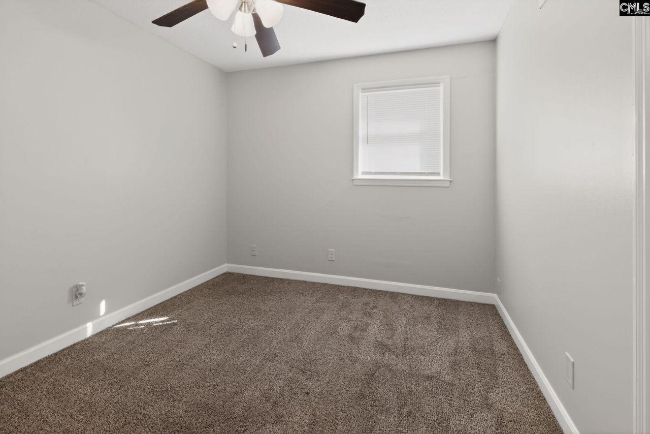 1637 Tall Pines Circle  Photo 10