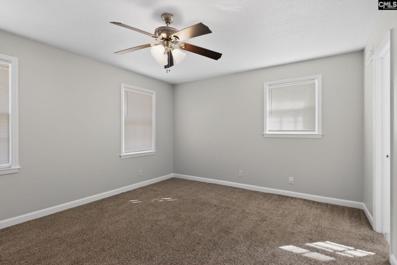 1637 Tall Pines Circle  Photo 7