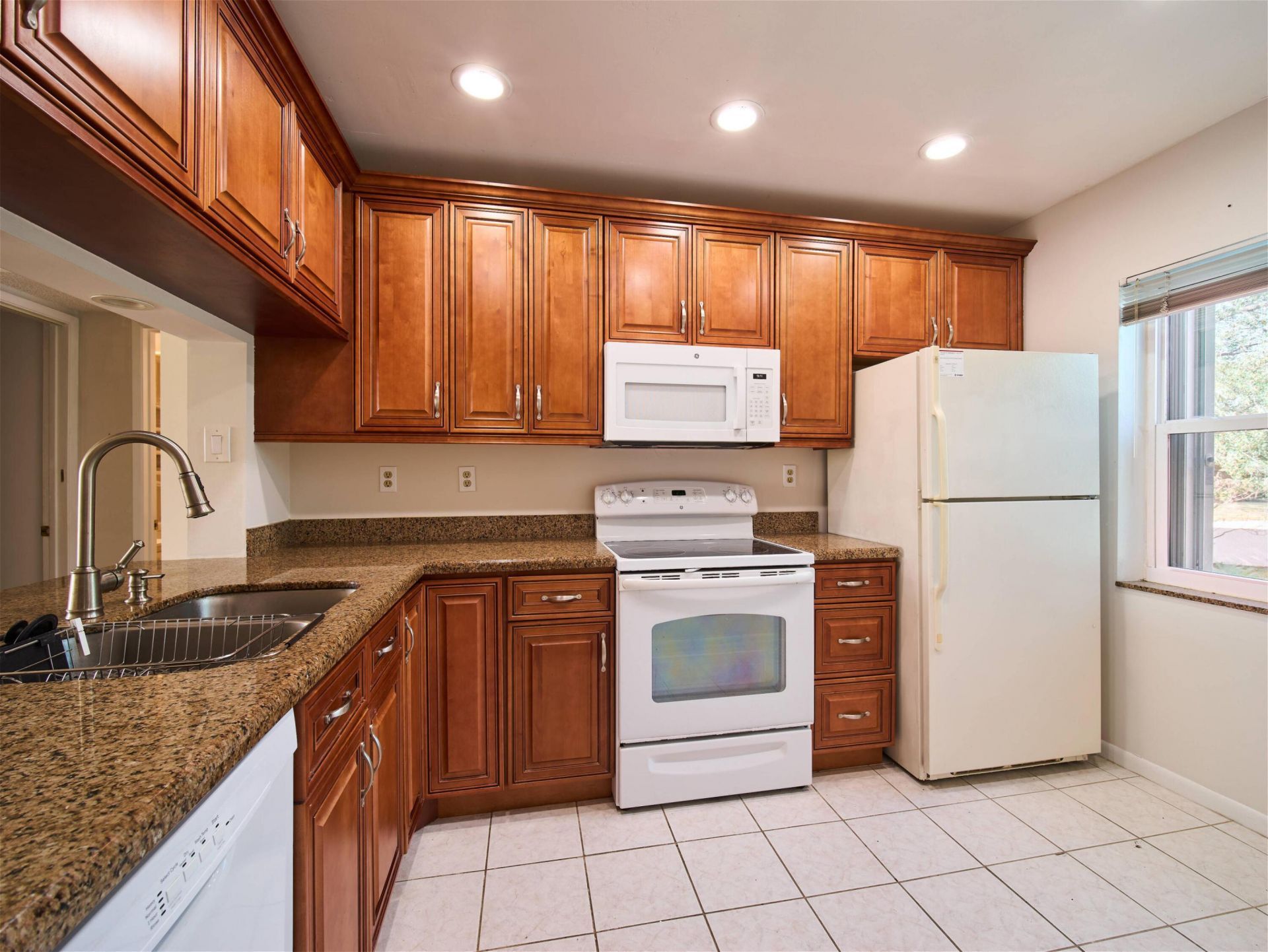 12790 Briarlake Drive, Unit 204, Palm Beach Gardens, FL 33418 Photo