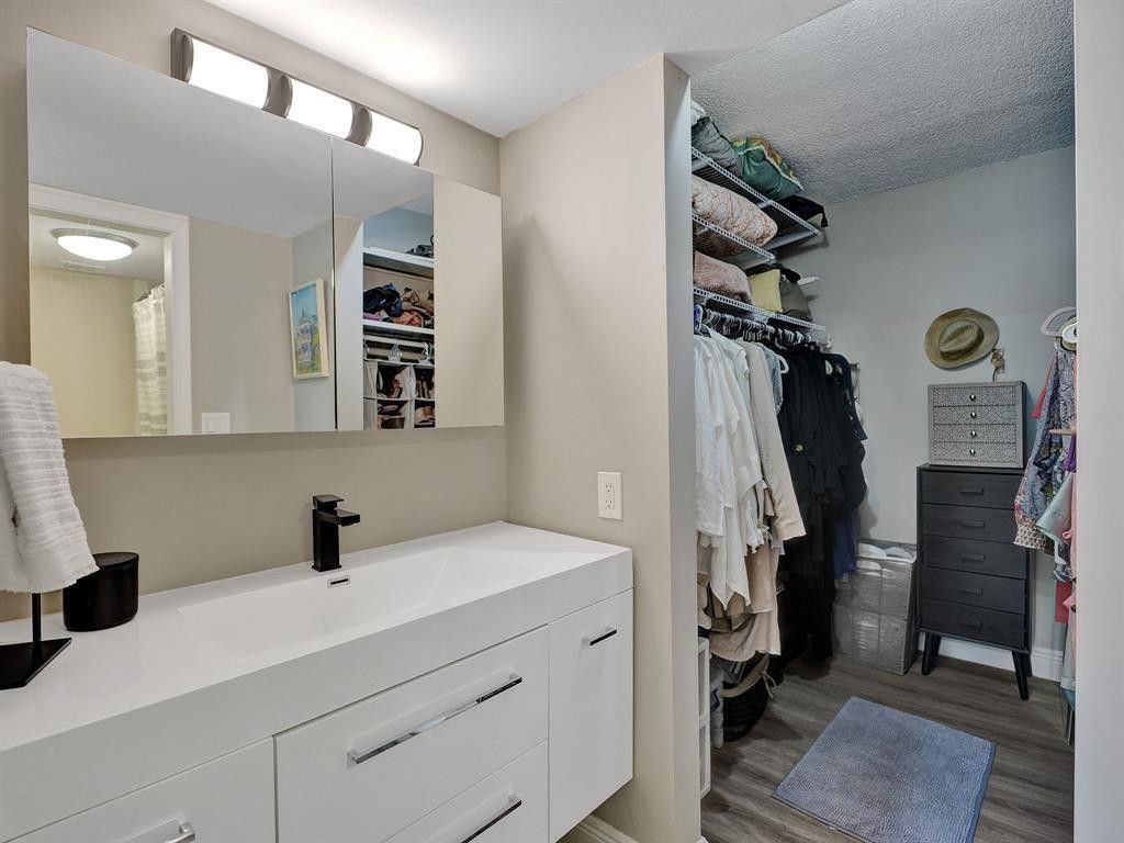 1301 River Reach Drive, Unit 201, Fort Lauderdale, FL 33315 Photo