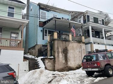 513 BOONE STREET, POTTSVILLE, PA 17901