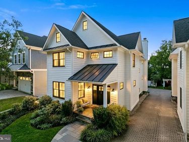 1005 A LINCOLN AVENUE, FALLS CHURCH, VA 22046