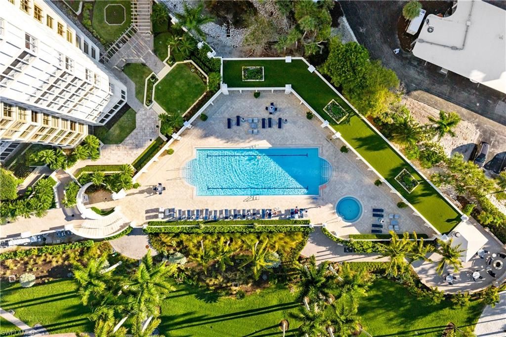 4021 Gulf Shore Blvd N, Unit 11, Naples, FL 34103 Photo