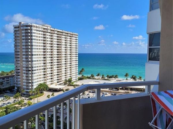 1985 S OCEAN DR, Unit 15M, Hallandale Beach, FL 33009