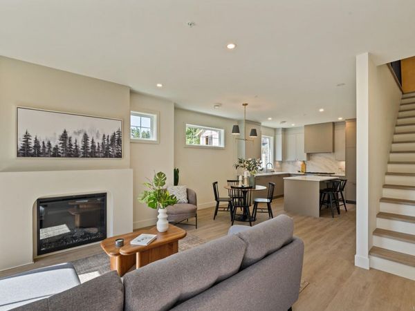 2770 Vantilburg Cres, Unit 111, Langford, BC V9B 3K4