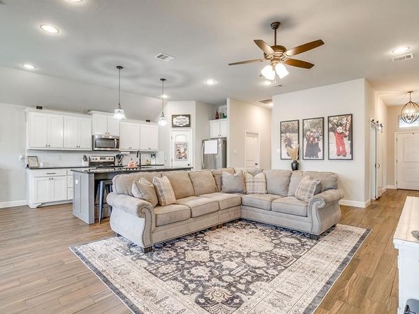 210 Harp Avenue, Godley, TX 76044