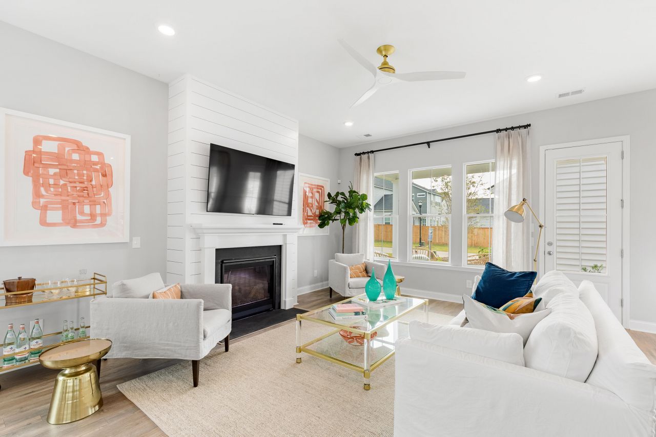 1513 Clay Field Trail Photo 7