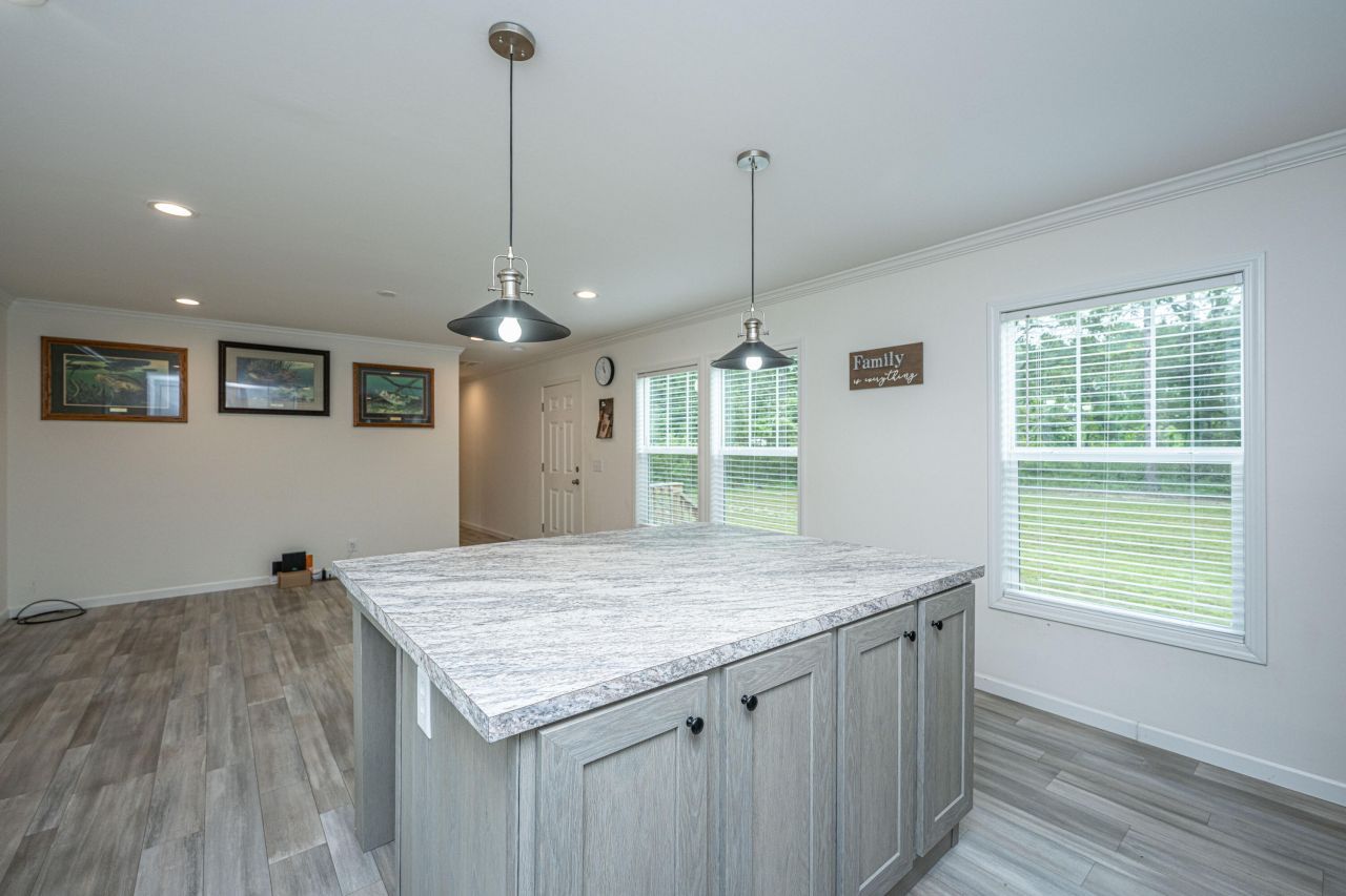 204 Wyman Road Photo 14