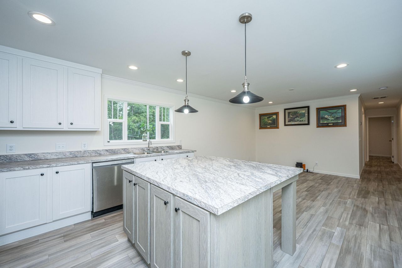 204 Wyman Road Photo 15