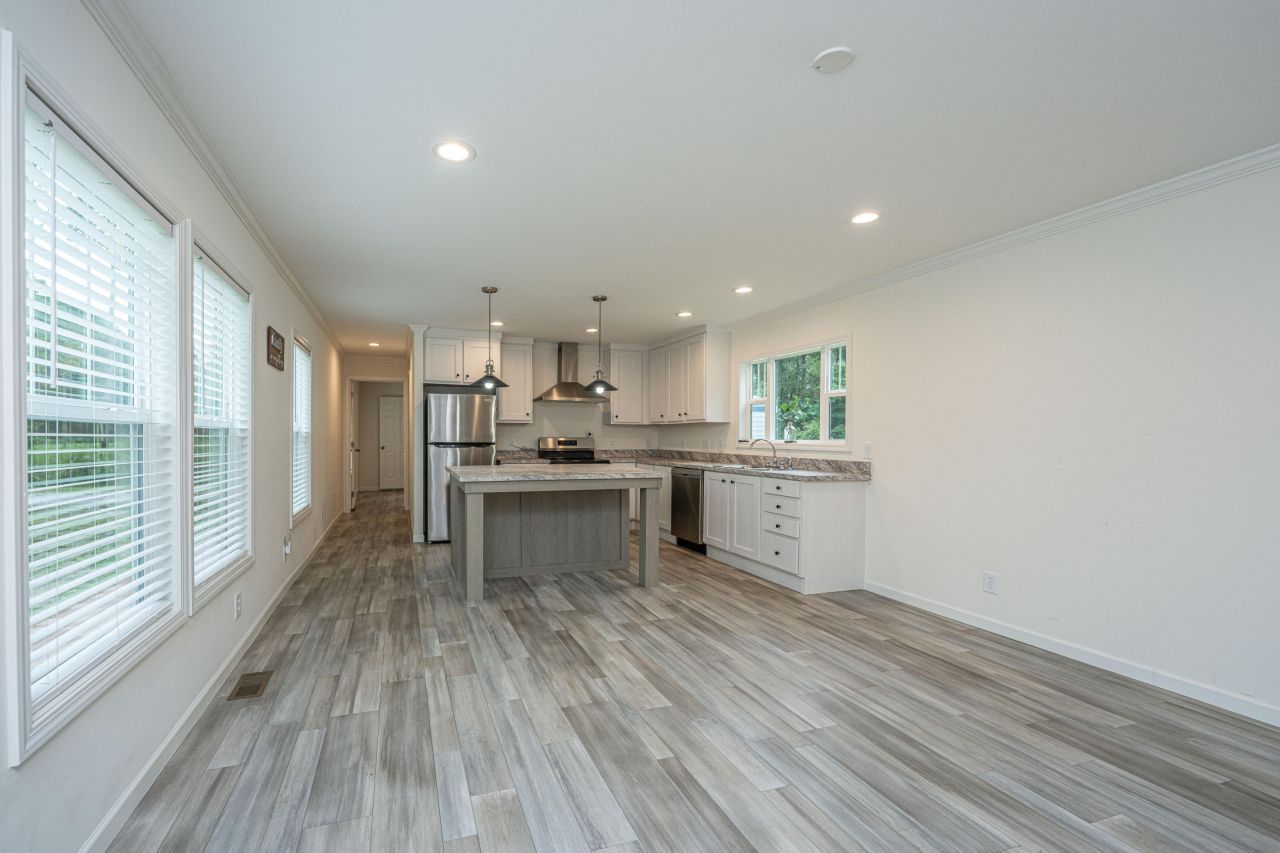 204 Wyman Road Photo 19