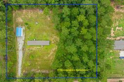 204 Wyman Road photo 4