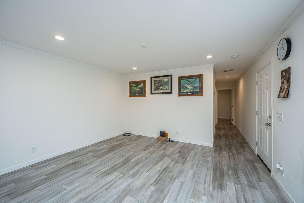 204 Wyman Road Photo 20