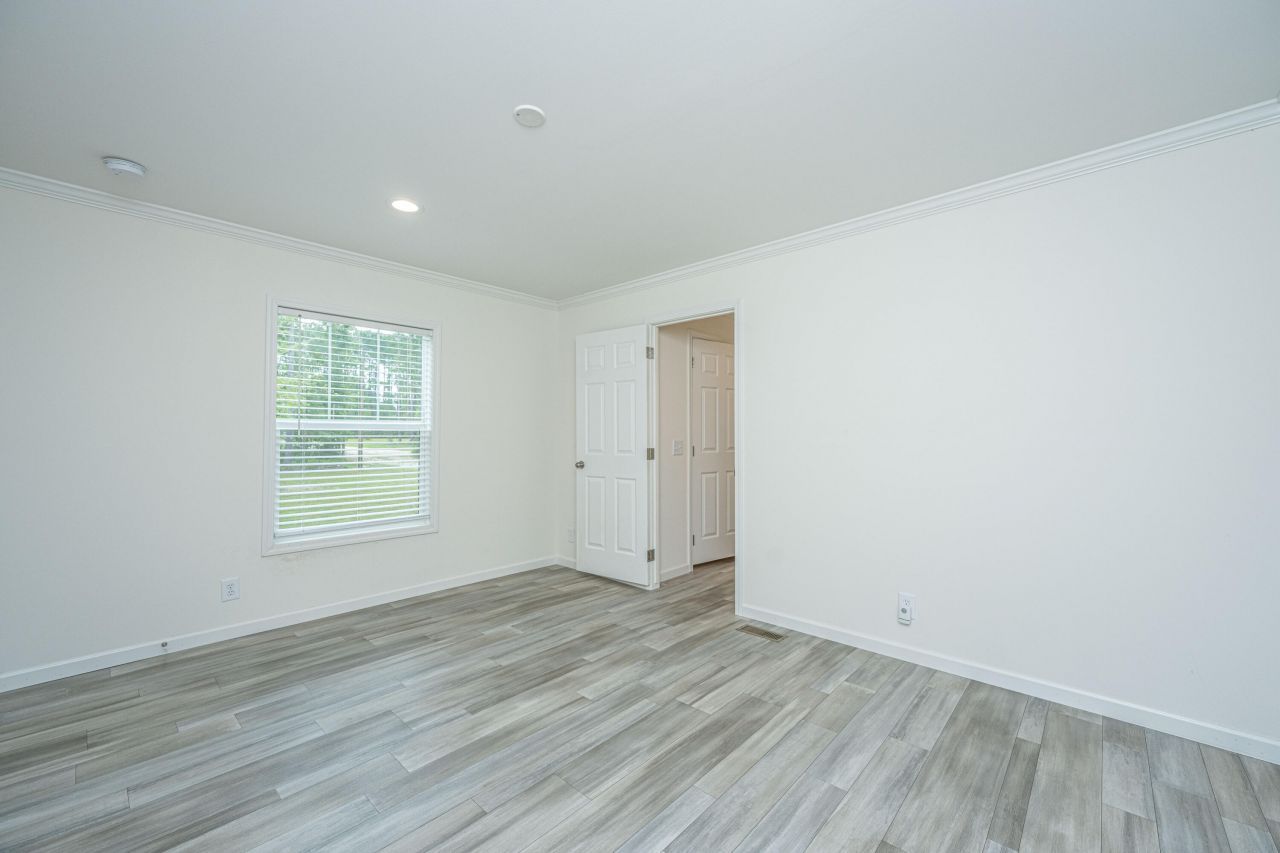 204 Wyman Road Photo 22