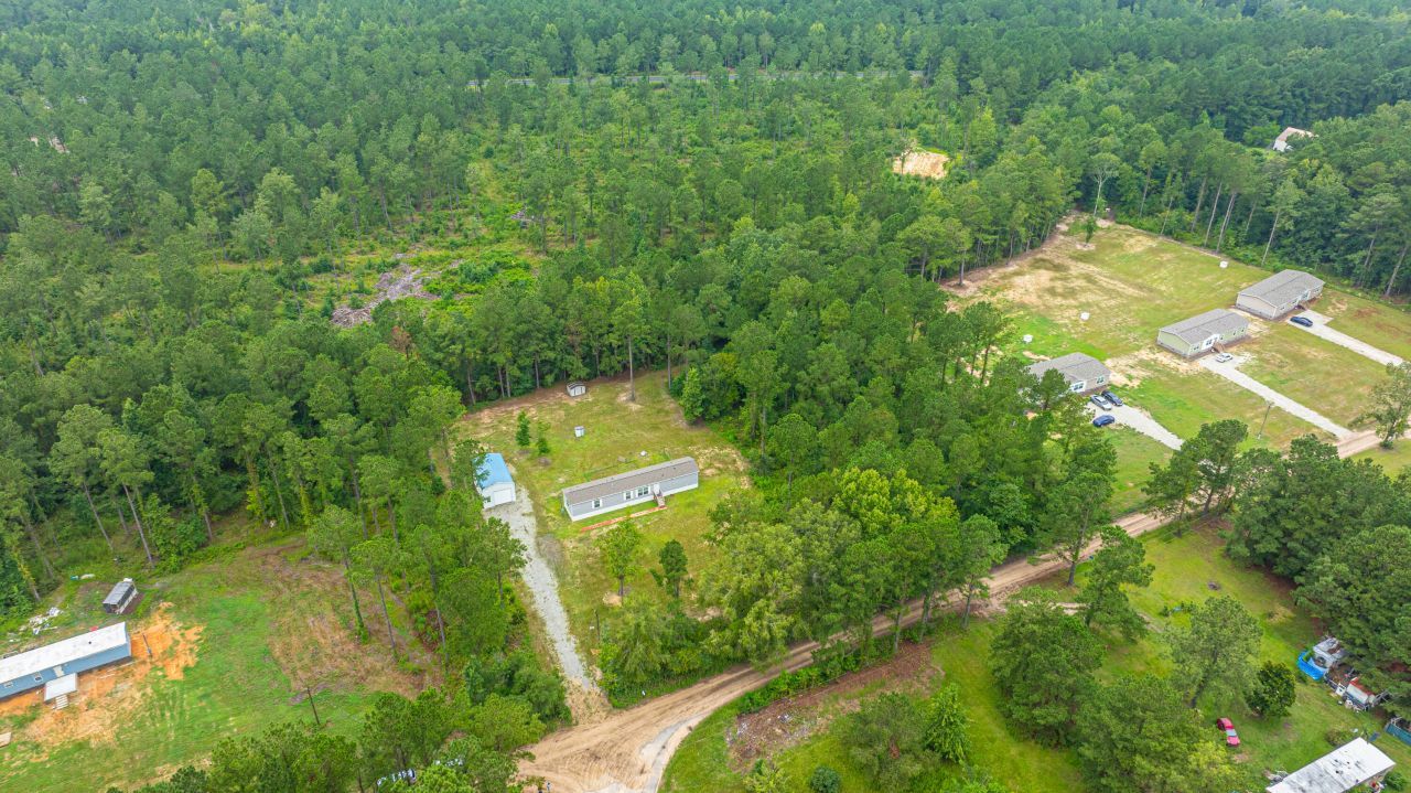 204 Wyman Road Photo 4