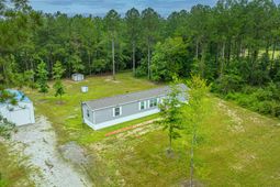 204 Wyman Road photo 4