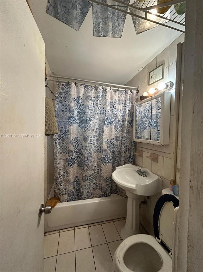 4011 NW 171st St, Miami Gardens, FL 33055 Photo