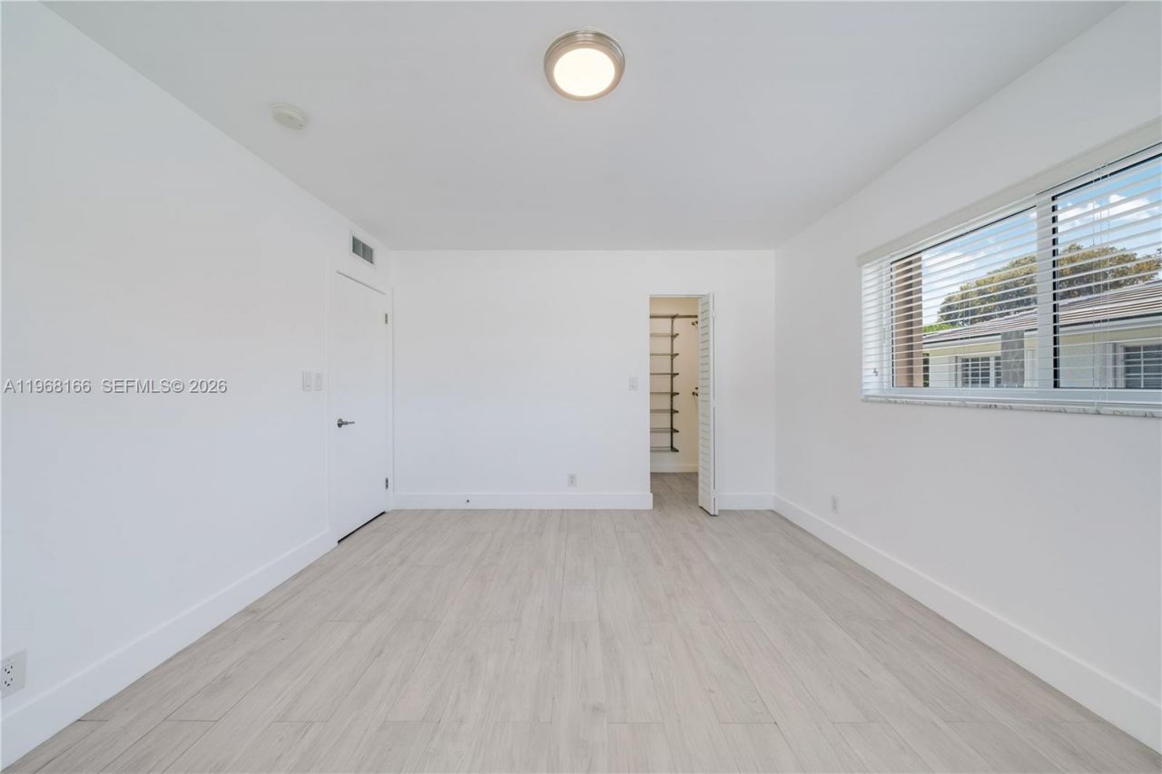 8048 SW 80 Av , Unit D4, Miami, FL 33143 Photo