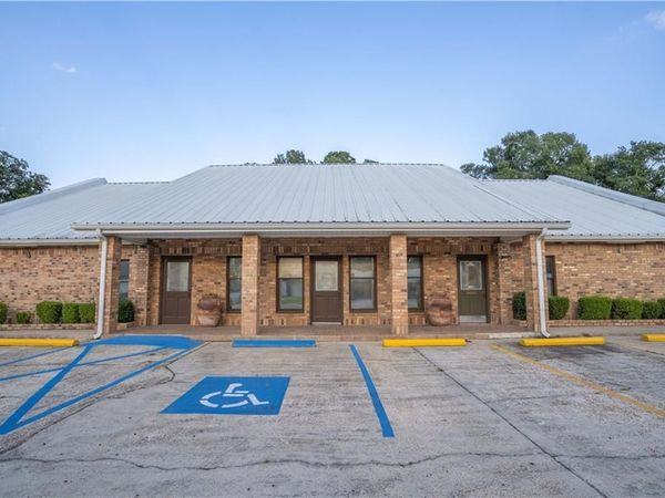 29906 S MONTPELIER Road, Albany, LA 70711