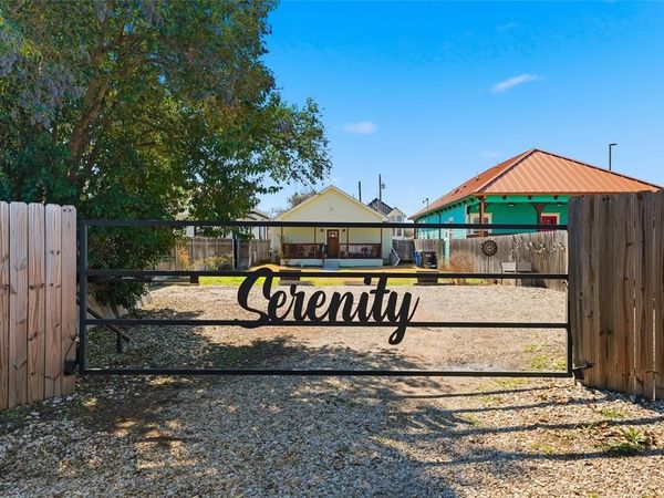 708 S 9th Street, Waco, TX 76706