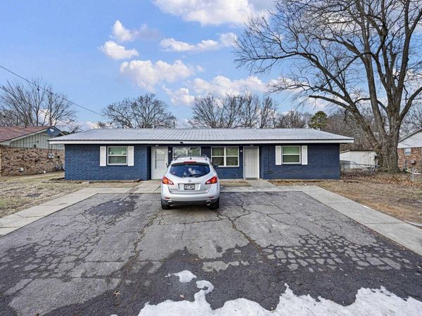 Russellville, AR 72801