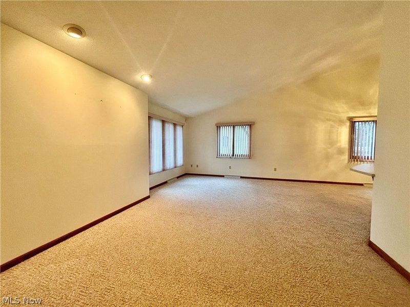 4175 Fawn Trail NE, Unit A, Warren, OH 44483 Photo 20