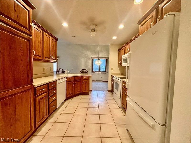 4175 Fawn Trail NE, Unit A, Warren, OH 44483 Photo 7