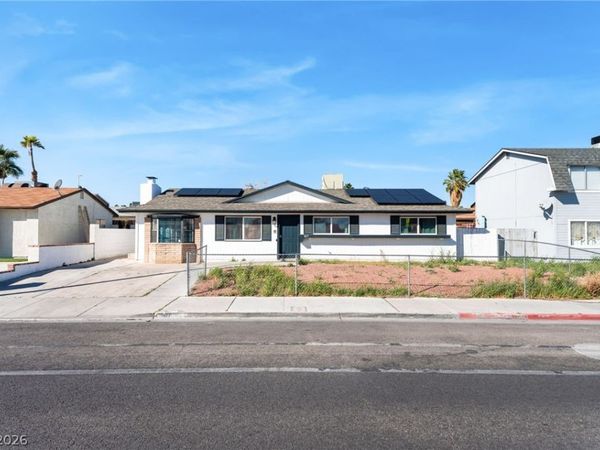 417 N Torrey Pines Drive, Las Vegas, NV 89107