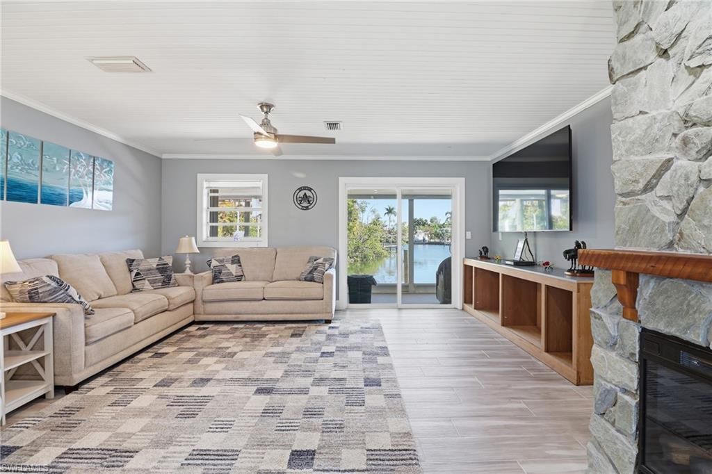 2740 Sanibel Blvd, Saint James City, FL 33956 Photo