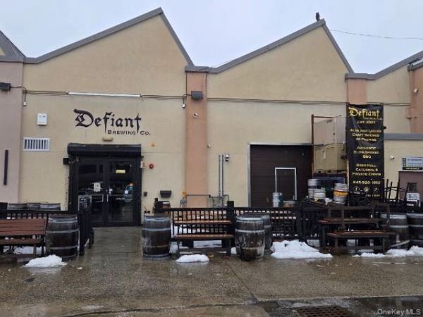 6 E Dexter Plaza, Pearl River, NY 10965