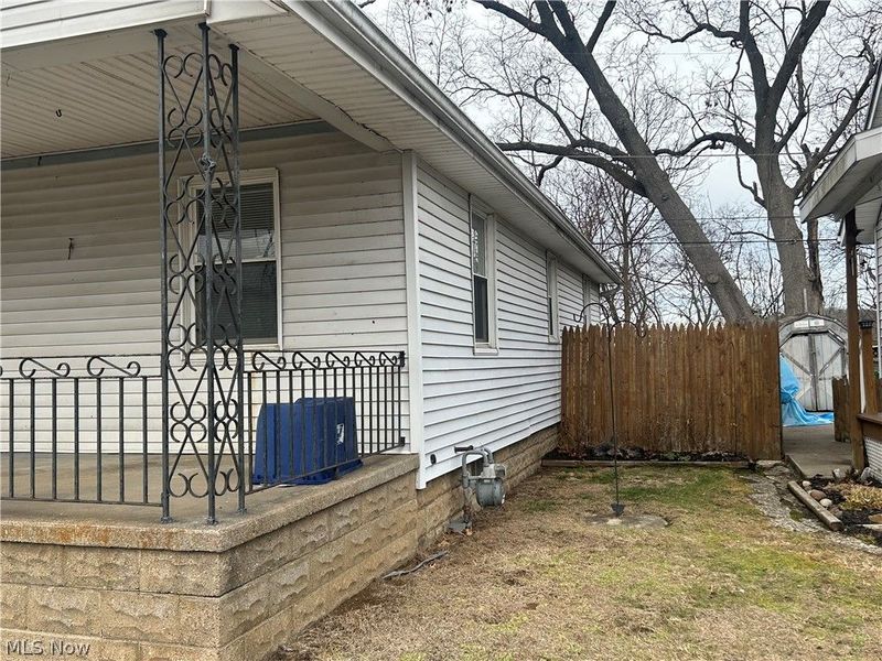 828 Grandview Avenue, Coshocton, OH 43812 Photo 2