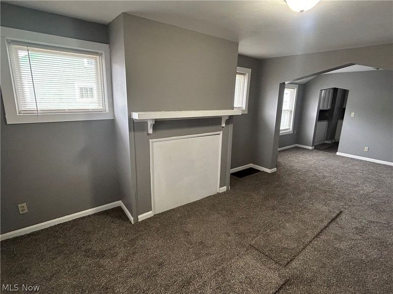 828 Grandview Avenue, Coshocton, OH 43812 Photo 5