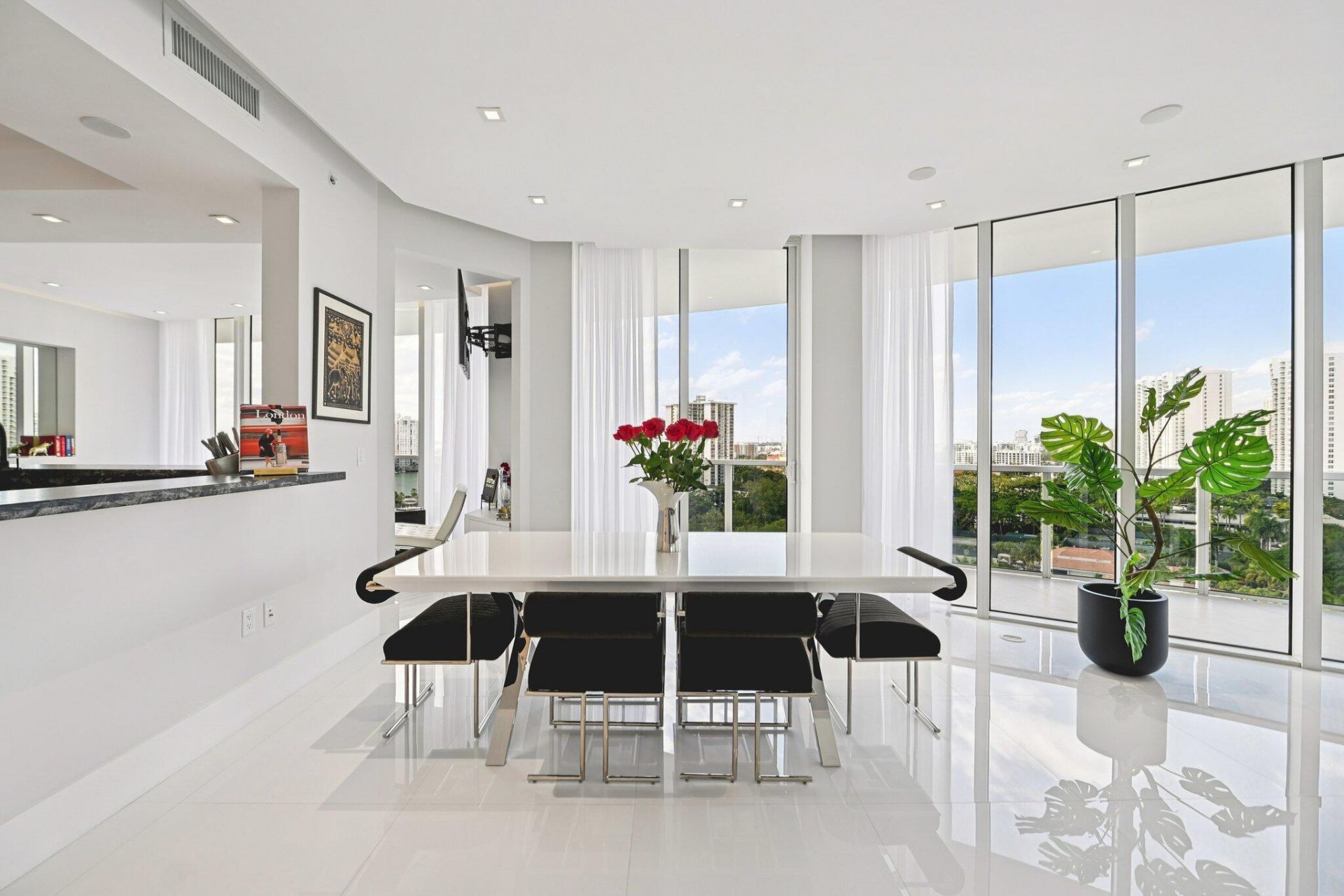 4100 Island Boulevard Boulevard, Unit 1204, Aventura, FL 33160 Photo