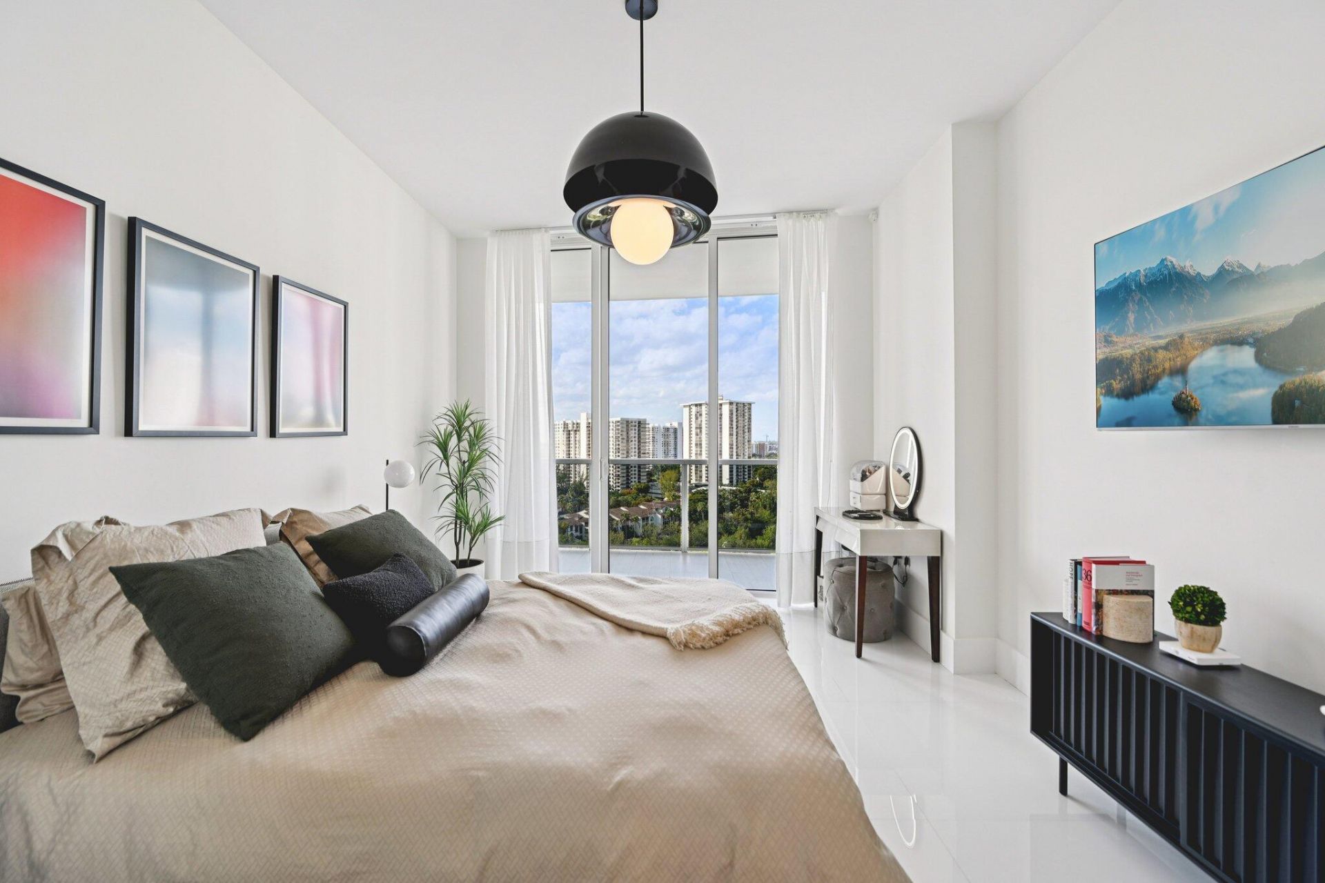 4100 Island Boulevard Boulevard, Unit 1204, Aventura, FL 33160 Photo