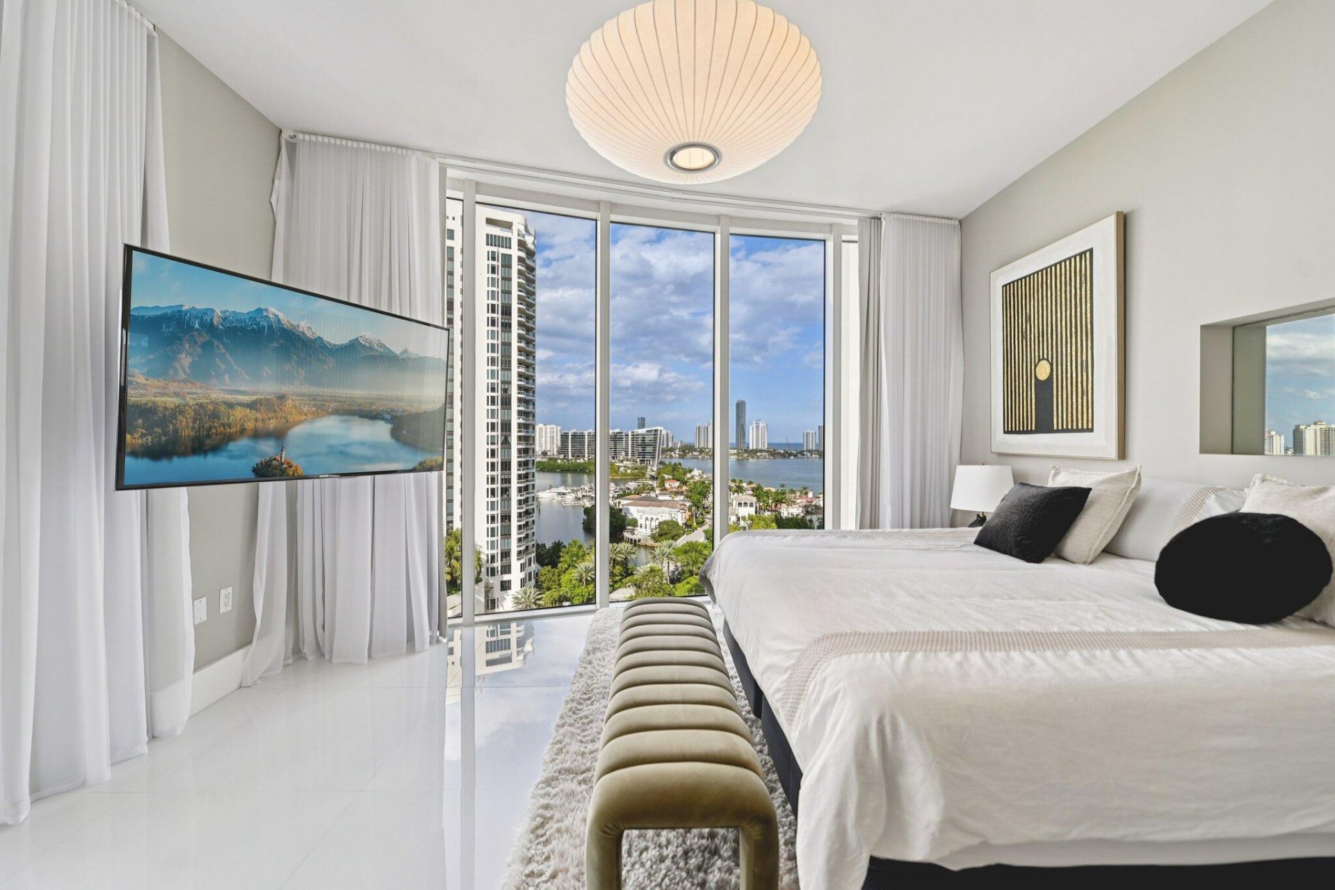 4100 Island Boulevard Boulevard, Unit 1204, Aventura, FL 33160 Photo