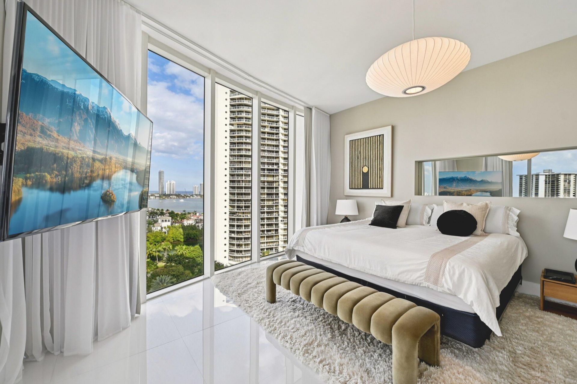 4100 Island Boulevard Boulevard, Unit 1204, Aventura, FL 33160 Photo