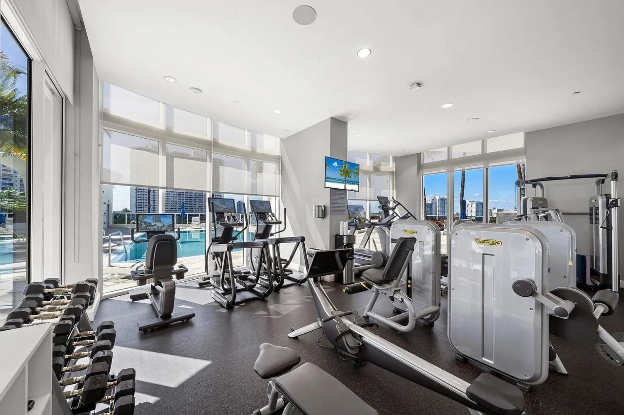 4100 Island Boulevard Boulevard, Unit 1204, Aventura, FL 33160 Photo