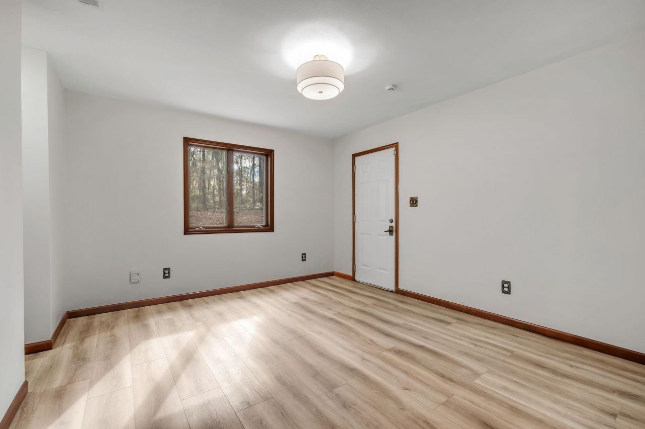 6375 Thomasville Road, Tallahassee, FL 32312 Photo