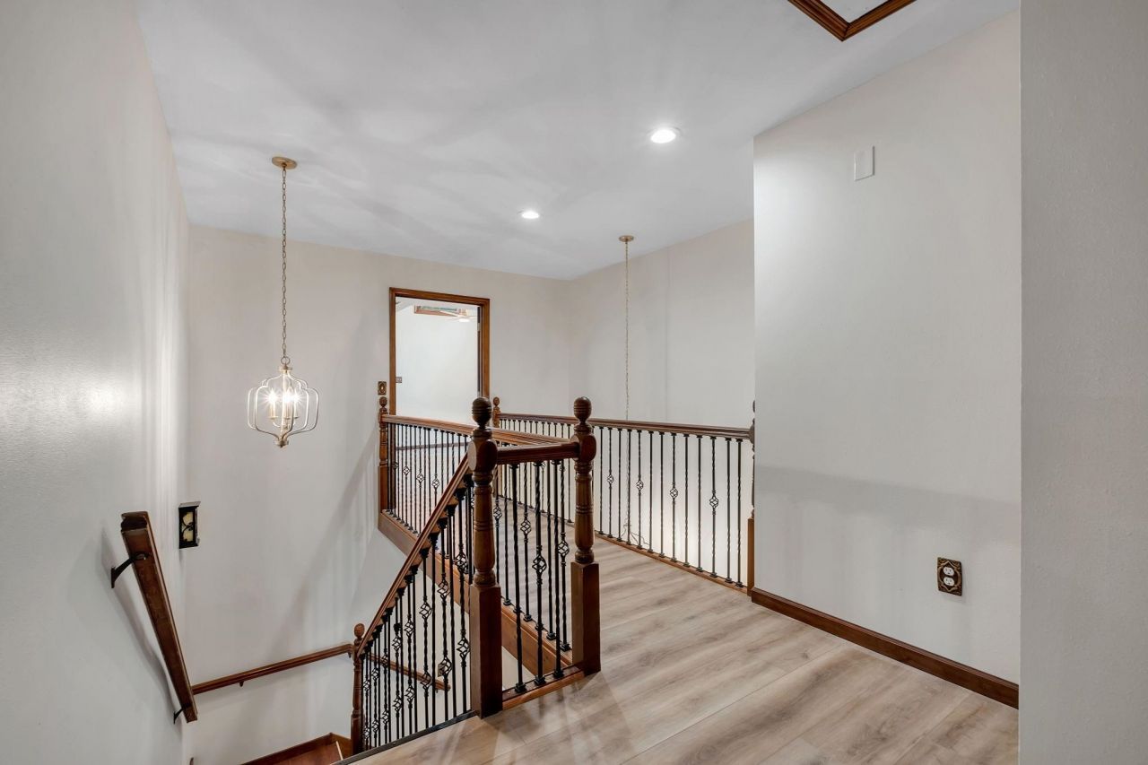 6375 Thomasville Road, Tallahassee, FL 32312 Photo