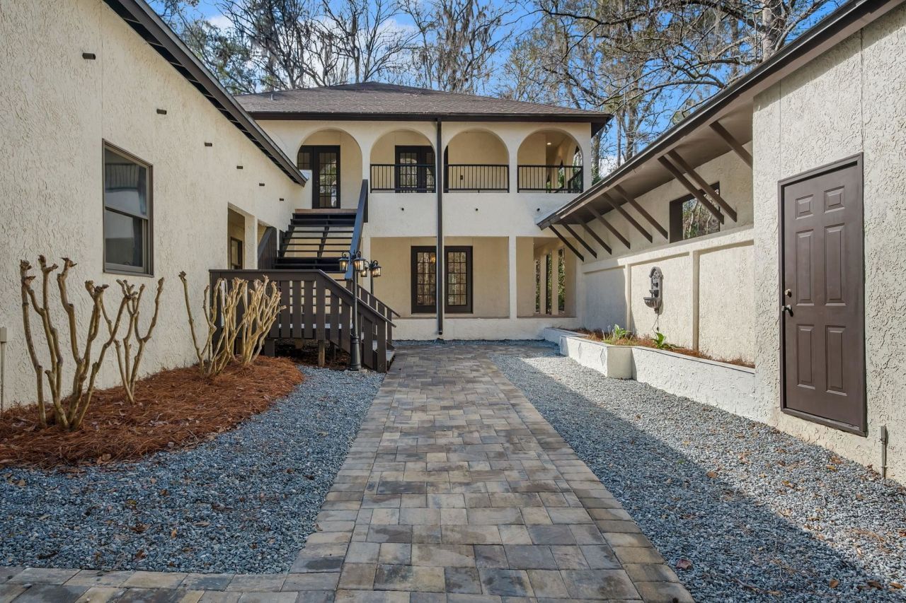 6375 Thomasville Road, Tallahassee, FL 32312 Photo