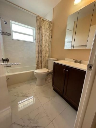 1450 Atlantic Shores Blvd , Unit 304, Hallandale Beach, FL 33009 Photo