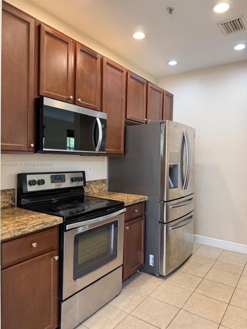 1408 SW 147th Ave, Pembroke Pines, FL 33027 Photo