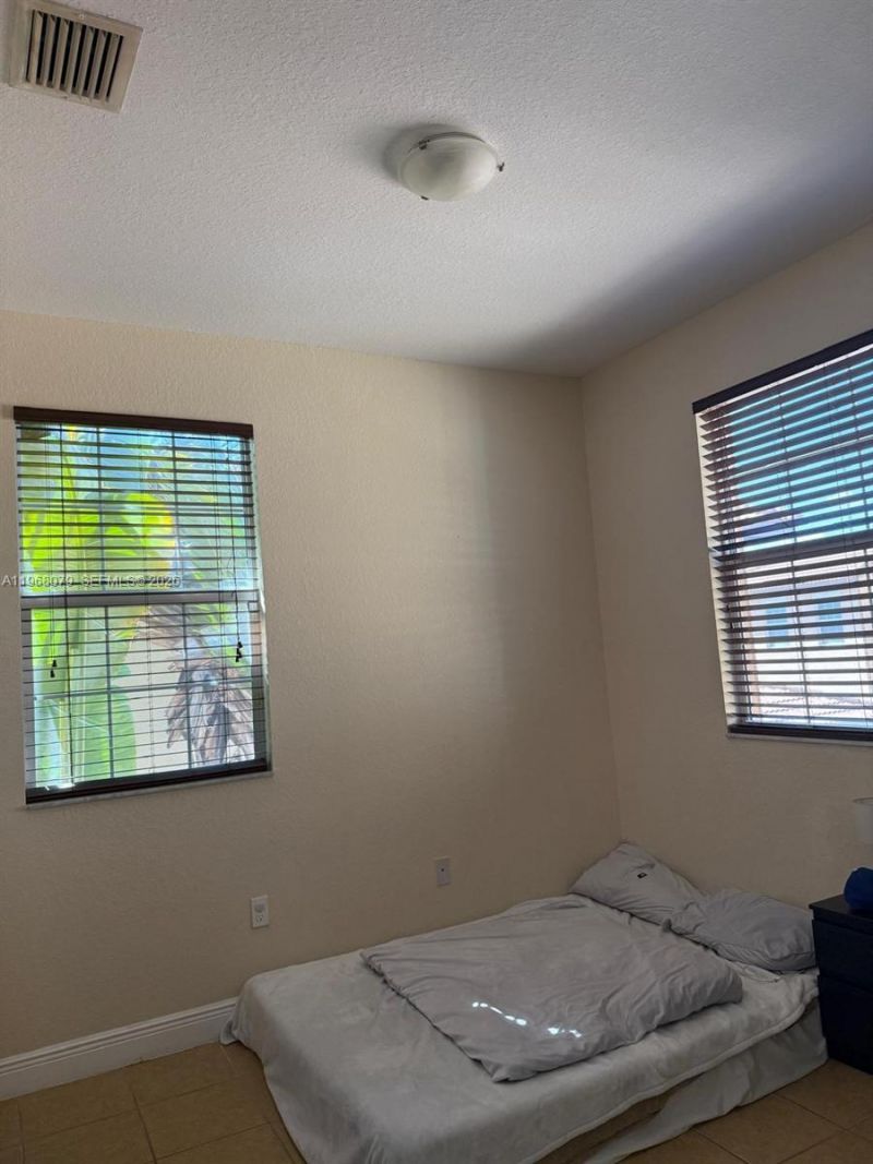 1408 SW 147th Ave , Pembroke Pines, FL 33027 Photo