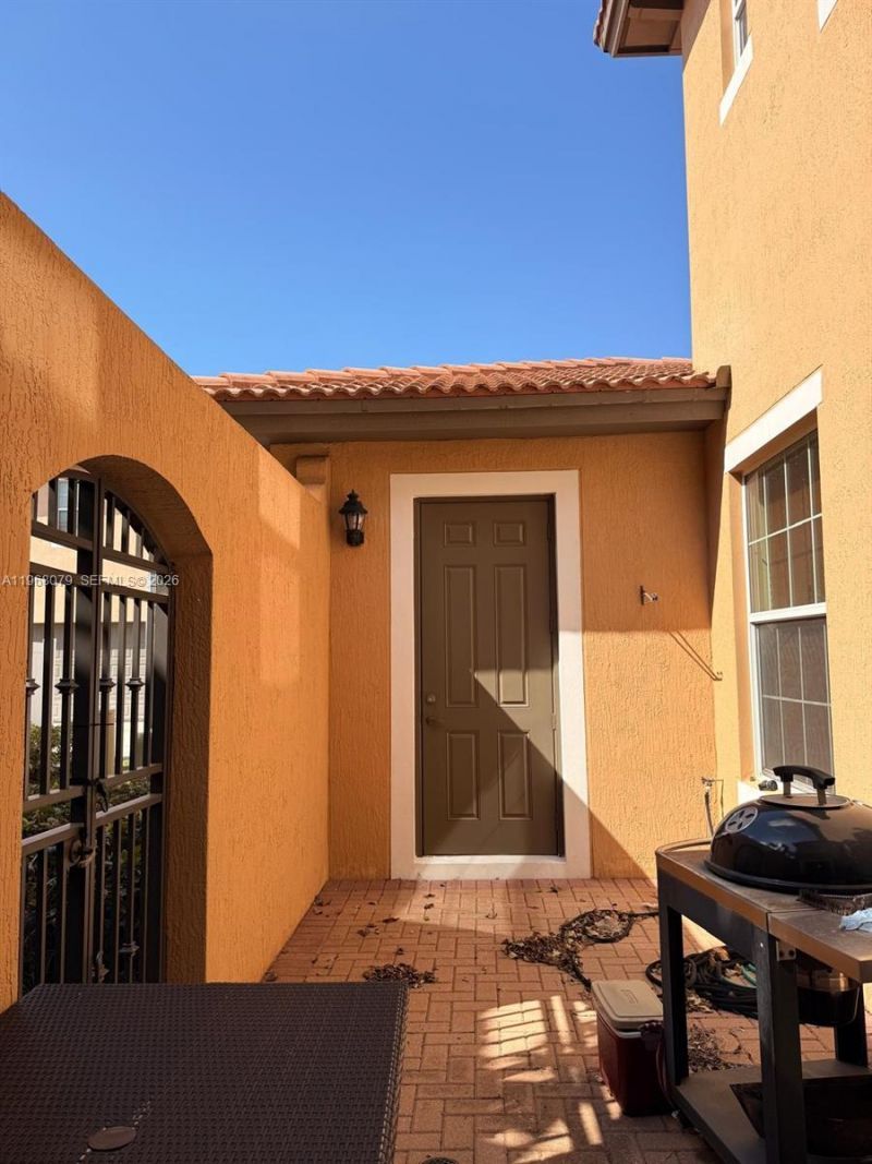 1408 SW 147th Ave , Pembroke Pines, FL 33027 Photo