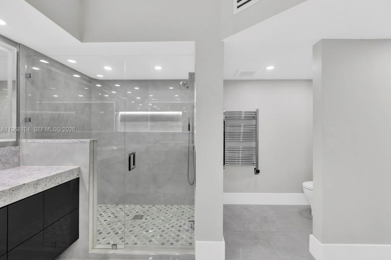 2051 SE 3rd St, Unit 406, Deerfield Beach, FL 33441 Photo