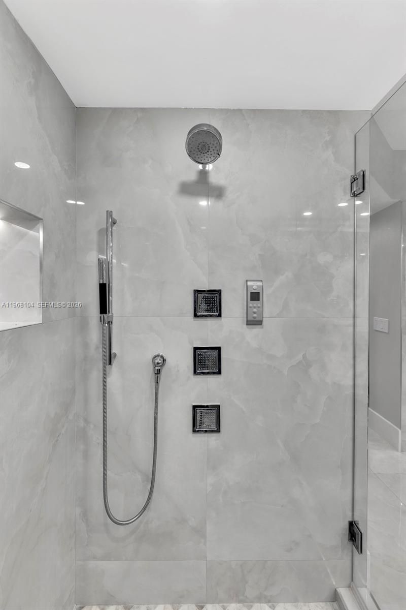 2051 SE 3rd St, Unit 406, Deerfield Beach, FL 33441 Photo