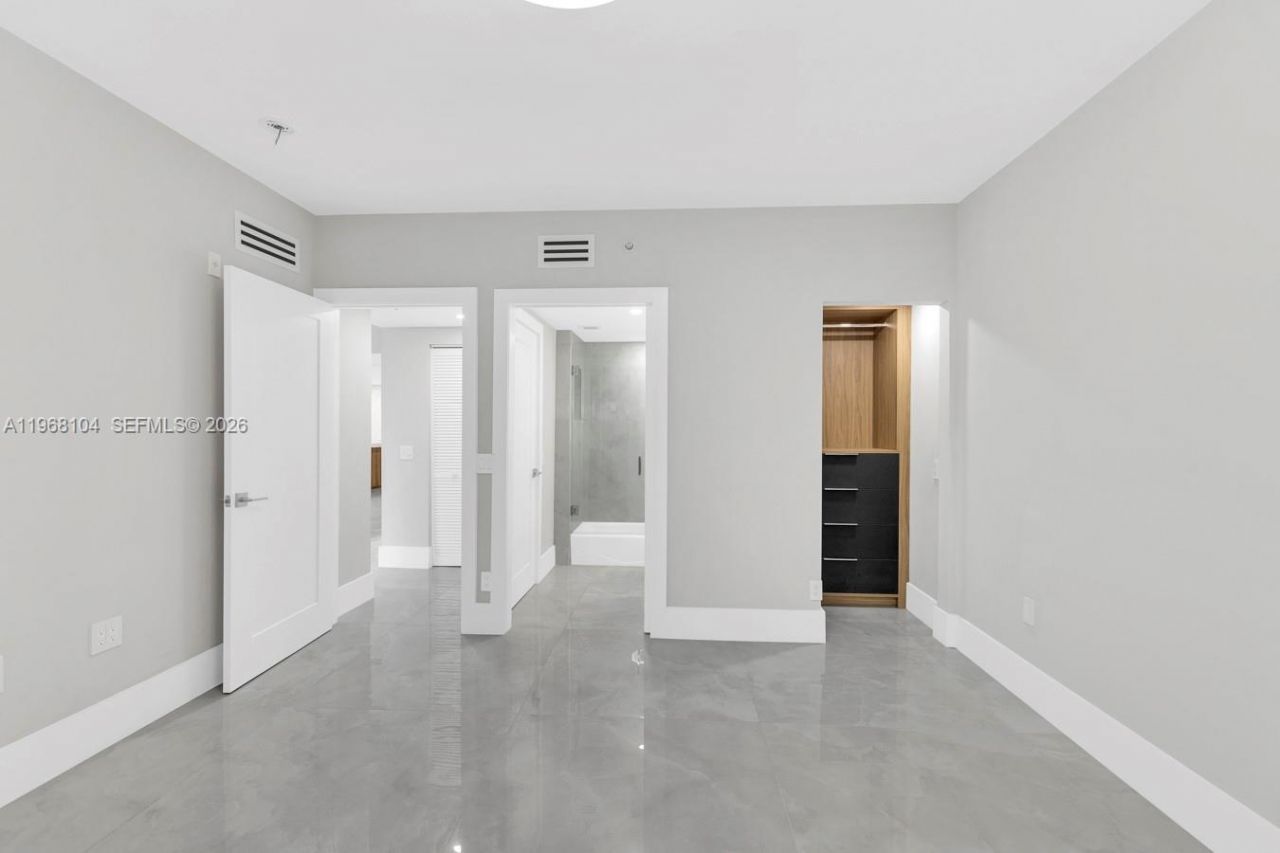 2051 SE 3rd St, Unit 406, Deerfield Beach, FL 33441 Photo